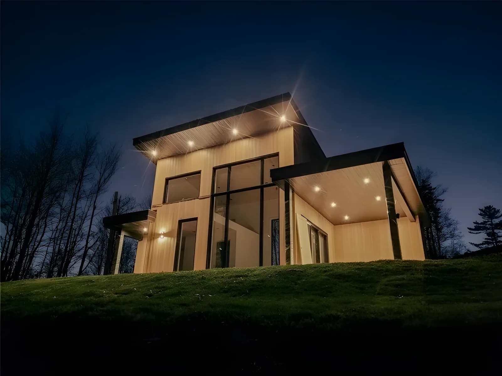 Loft de montagne EST au Sommet du Mont Hatley – North Hatley