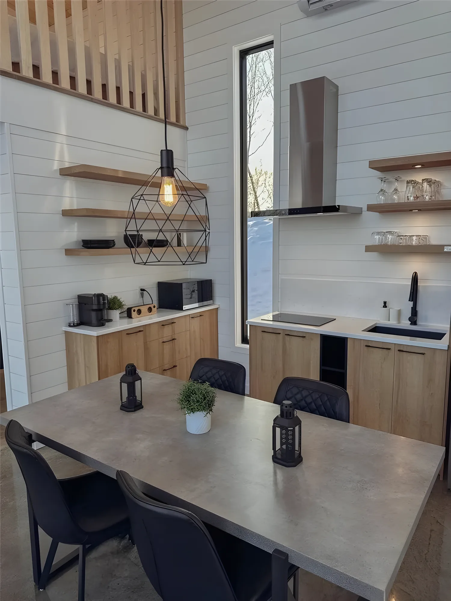 Loft de montagne EST au Sommet du Mont Hatley – photo 4