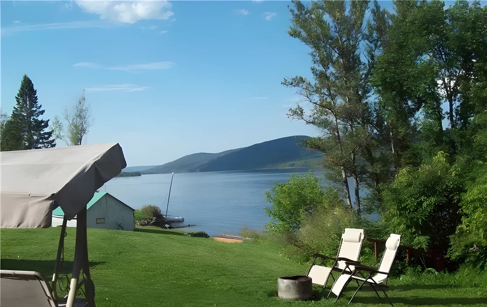 Magnificent Spa Chalet Pohénégamook – photo 4