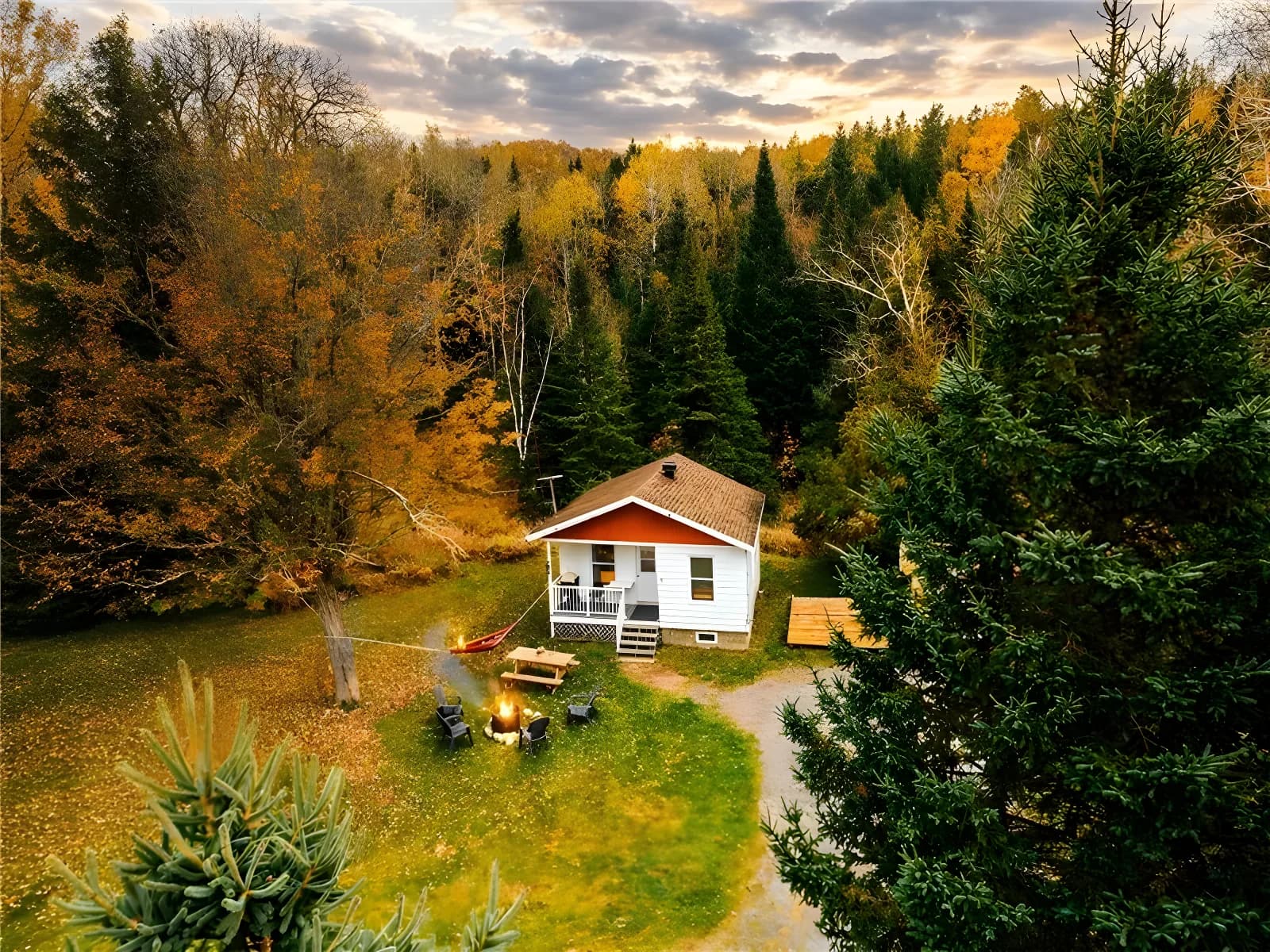Chalets en forêt avec spa privé — 45 min de Québec – photo 3