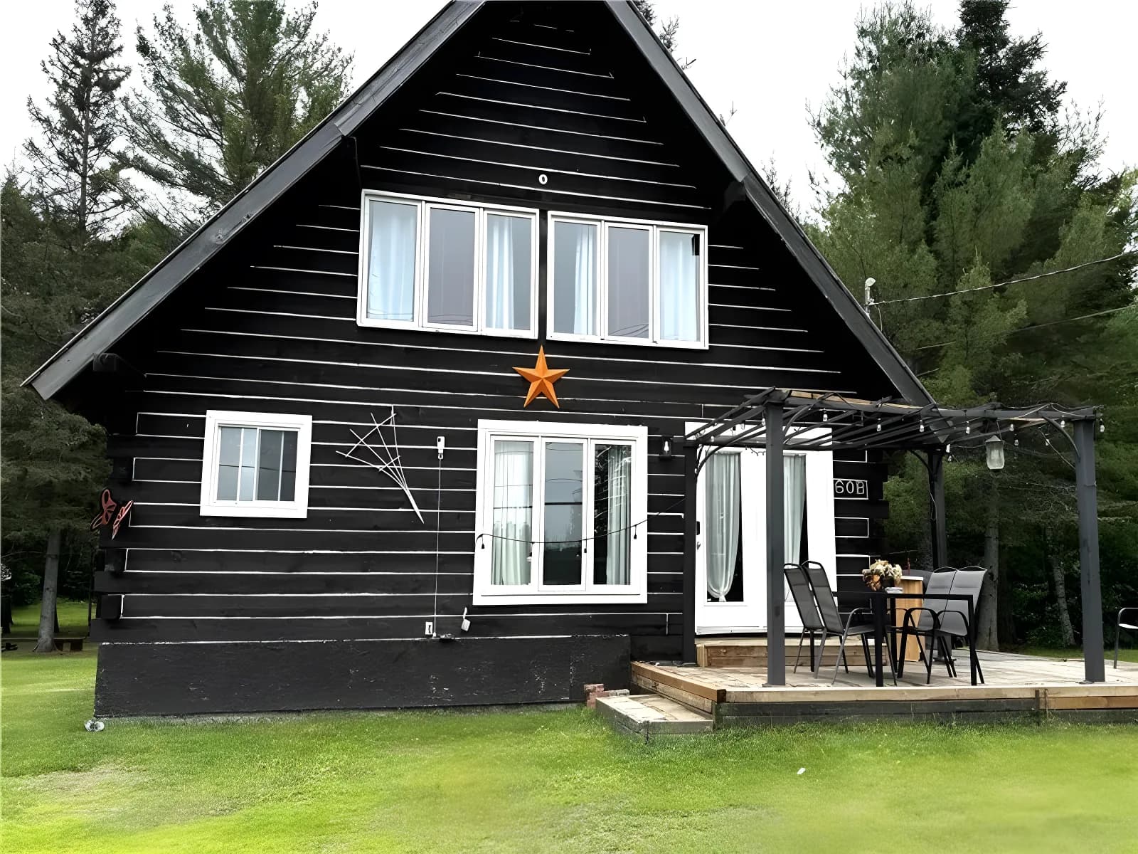 Chalet en rondins relaxant à Otter Lake, près d'Ottawa – Otter Lake